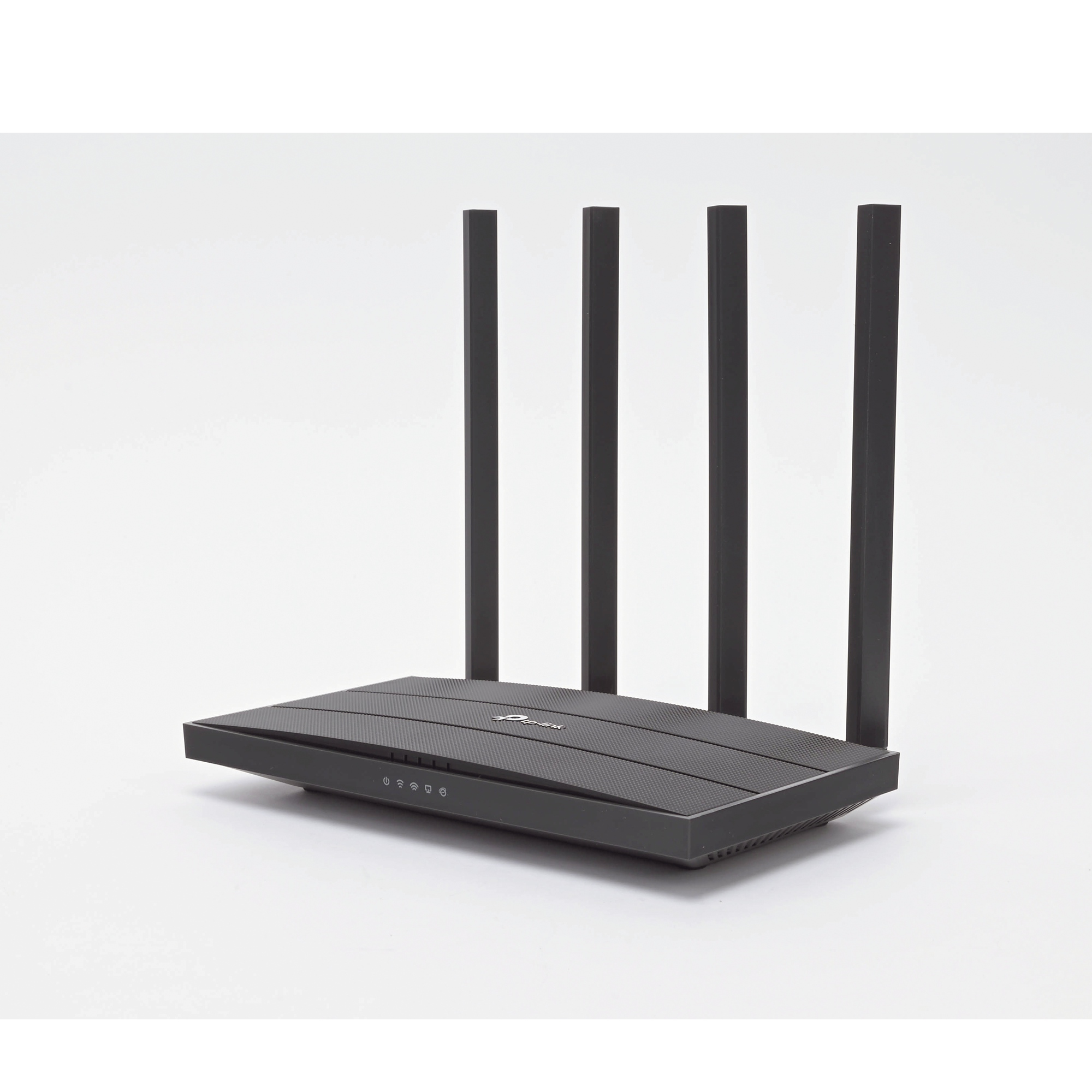 TP-Link Archer C80 - Image 2